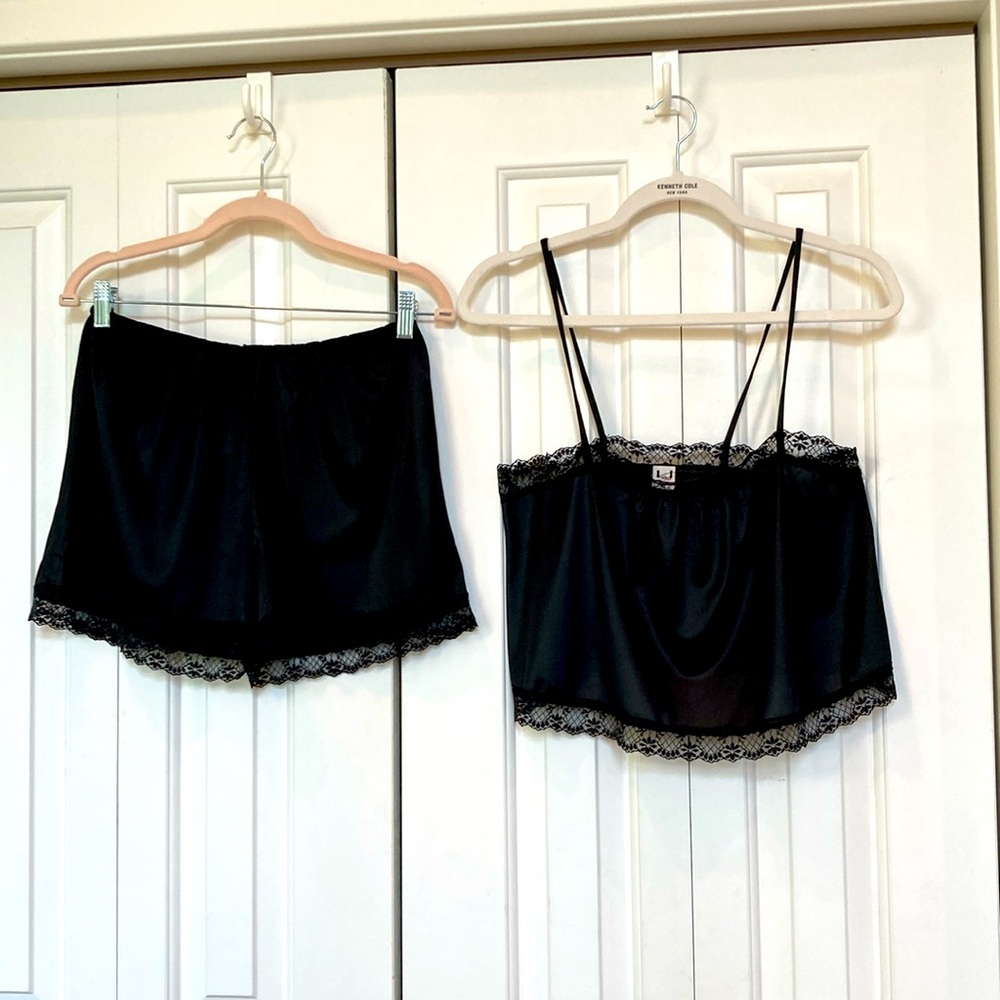 Vintage Petra Fashions pajama set. Size Medium.
